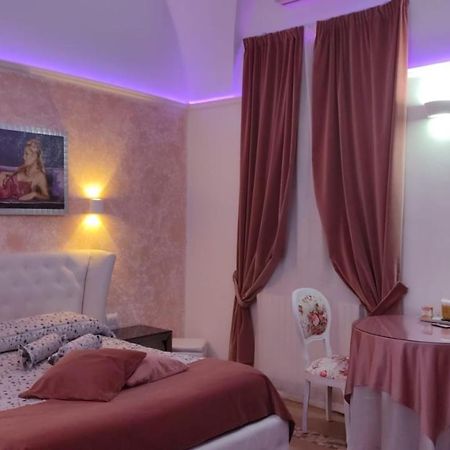 B&B Mamma Splendora Lecce Extérieur photo
