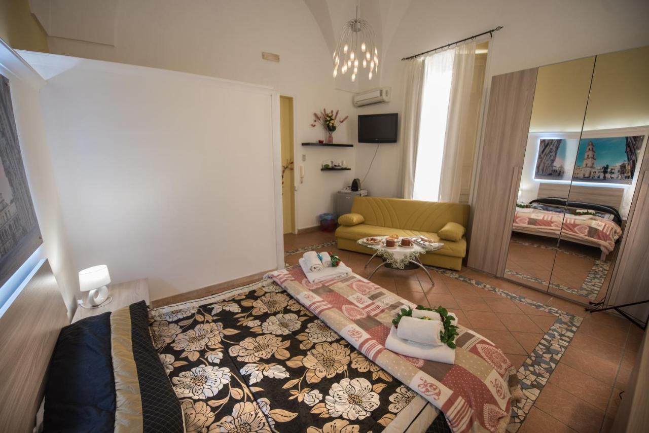 B&B Mamma Splendora Lecce Extérieur photo